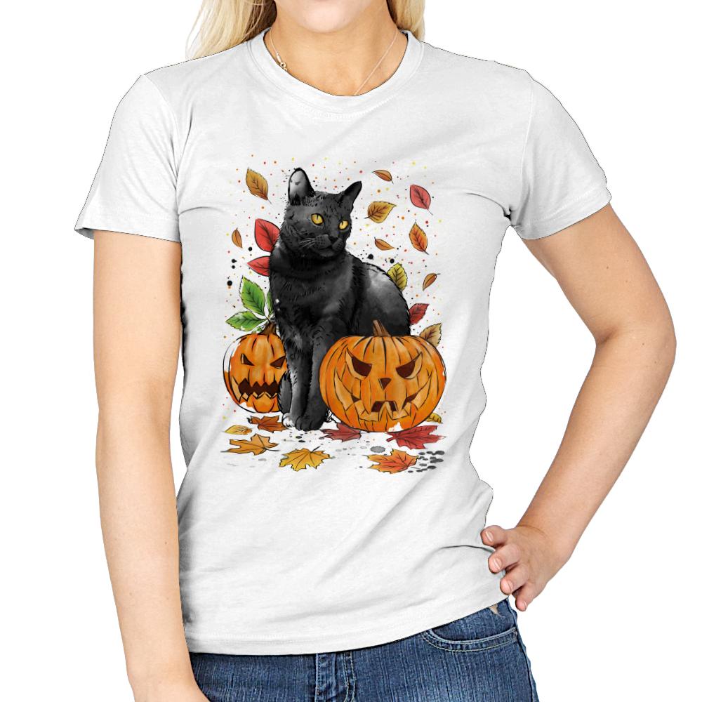 Cat Leaves and Pumpkins