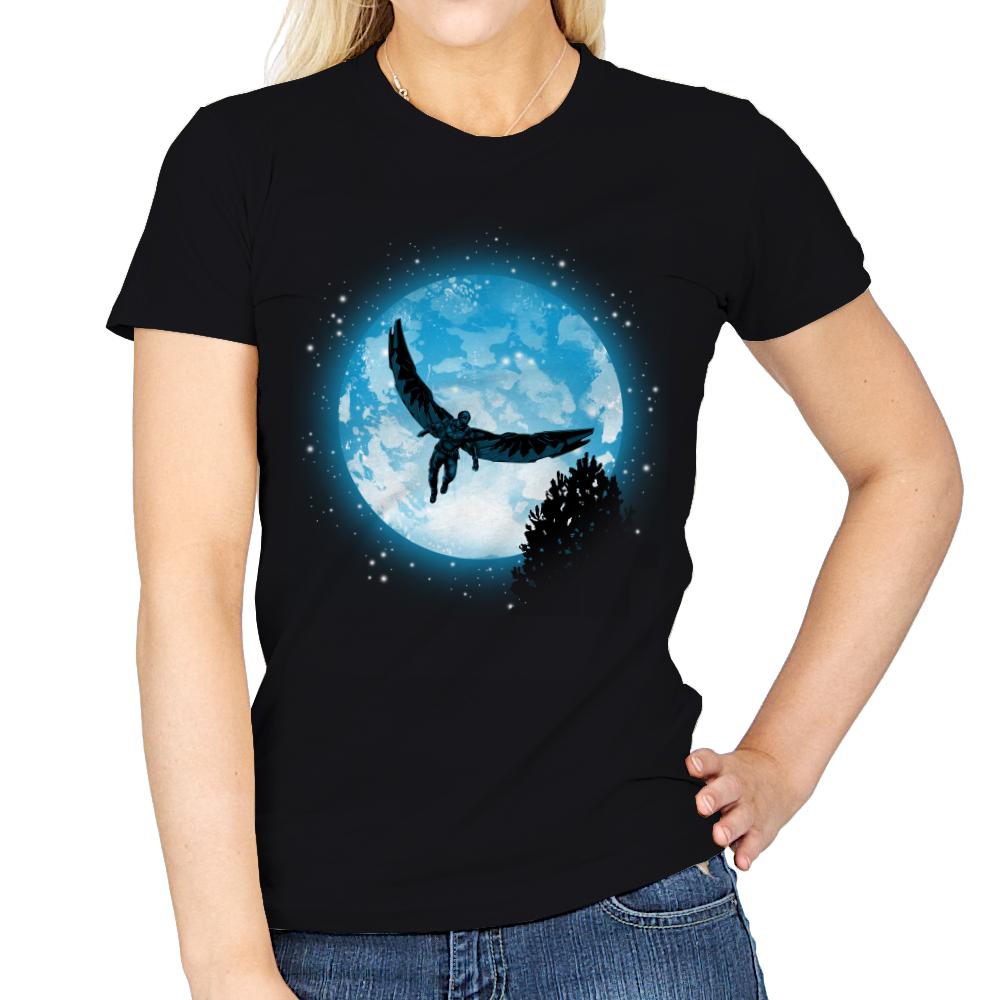Moon Falcon