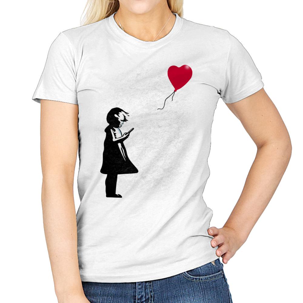 Girl with Phone!