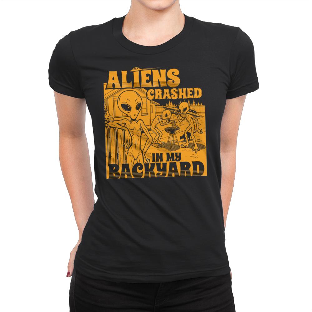 Aliens Crashed in my Backyard