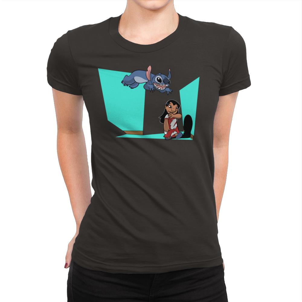 Alien and Girl